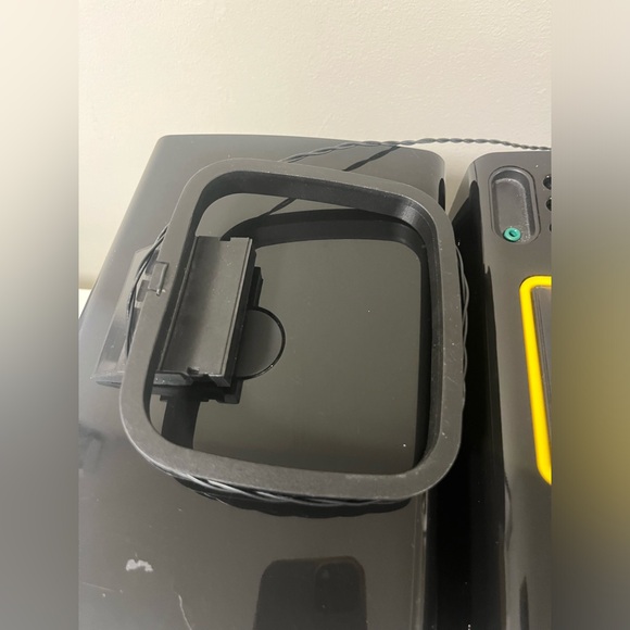 PHILIPS Micro Hi-Fi System MC-320/37 Radio / Tape / CD Player No Remote - Picture 11 of 12